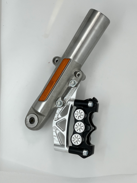 B-62ARS Adapter to fit Radial Calipers to Stock Fork Legs