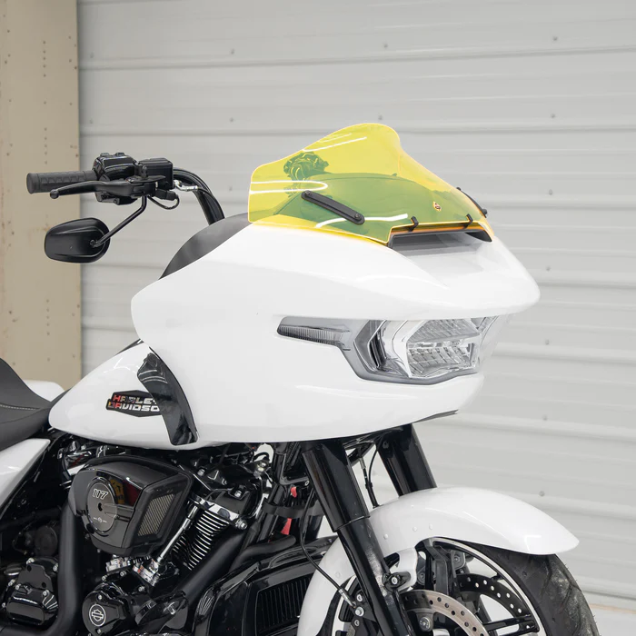 Kolor Flare® Windshield, 2023.5-2025 Road Glide - Image 2