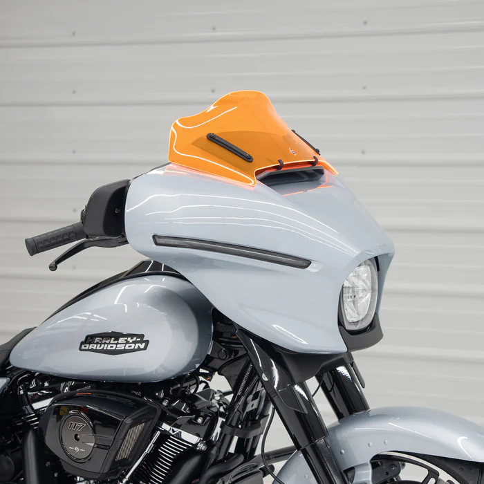 8" Kolor Flare® Windshield, 2023.5-2025 Street Glide - Image 4