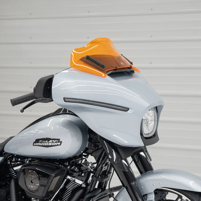 8" Kolor Flare® Windshield, 2023.5-2025 Street Glide - Image 8